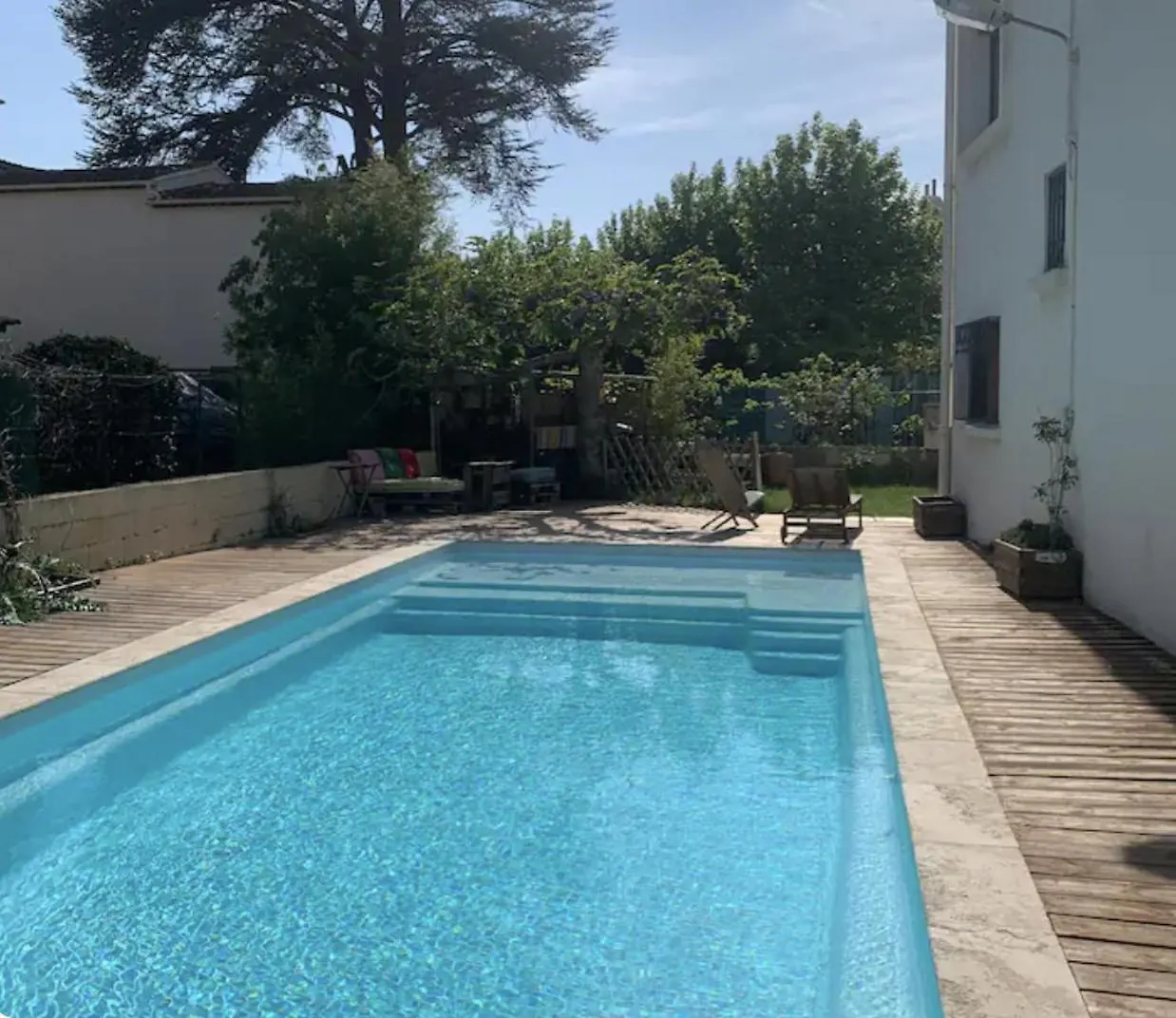 Rez De Jardin De Villa Avec Piscine Proche Mer Toulon