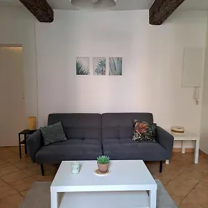 Appartement T2 Proche Du Port, Zone Pietonne, Toulon