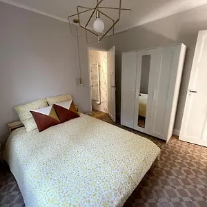 Appartement T2 En Rez-de-villa - Stationnement Gratuit, Toulon